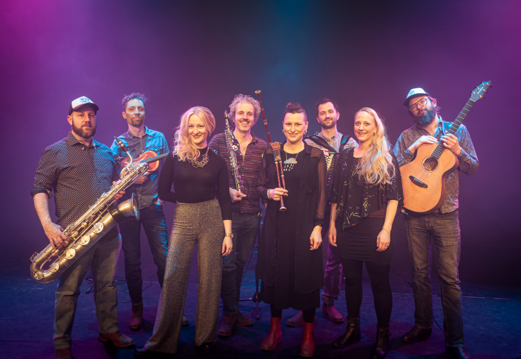 2 v3. WOeR Kongero by Mattias De Smet